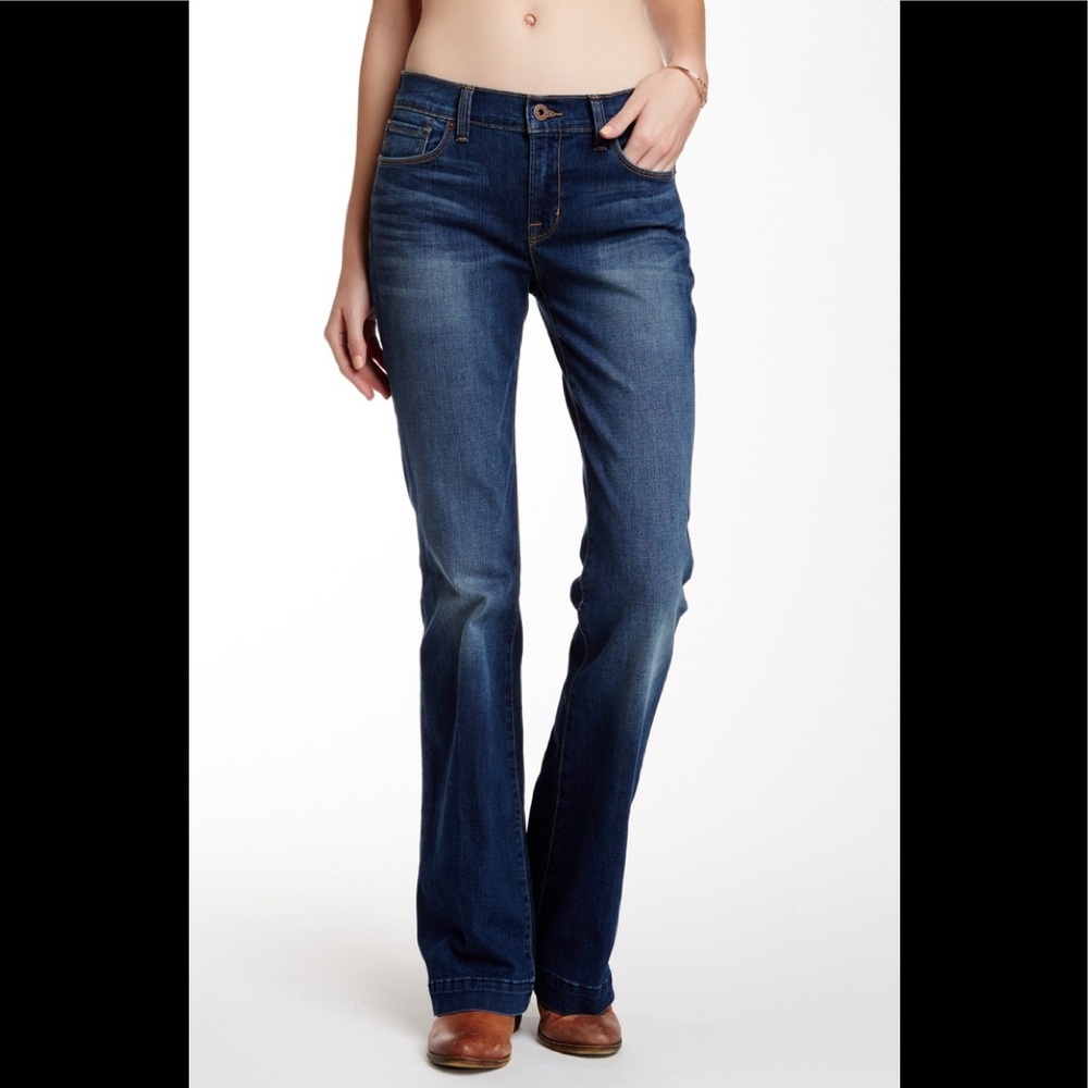 Lucky Brand Brooke Flare premium  Jeans - Picture 3 of 6